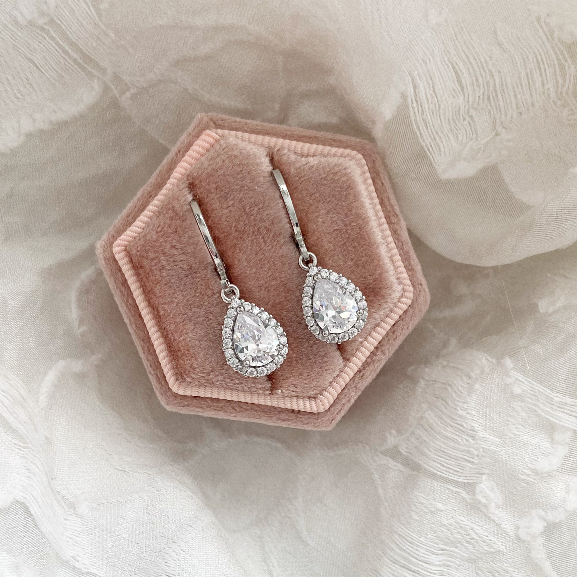 Silver deals bridesmaid jewelry