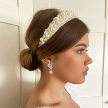 Load image into Gallery viewer, Fern ➺ Pearl crown headband
